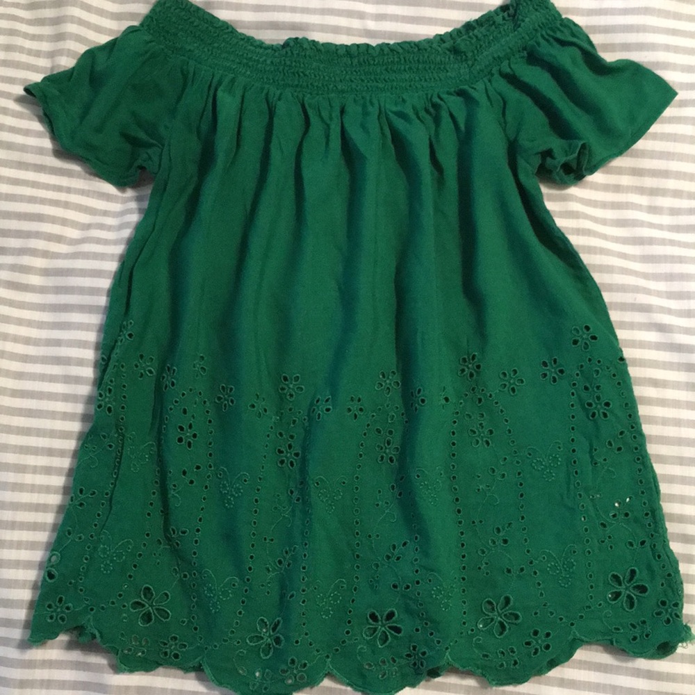 Old Navy eyelet shirt